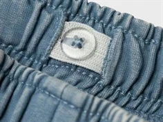 Justerbar knaphulselastik i blå sweatbukser med bindebånd fra Name It 13241247 spring lake 